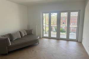 Urban und doch zentral:
Gut aufgeteilte 2 Zimmer mit Balkon in beliebter Lage von Krefeld Uerdingen – Die vollständige Adresse der Immobilie erhältst du vom Anbieter., 47829 Uerdingen, Krefeld – Vorschaubild 2
