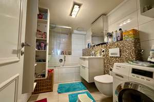 Regensburger Altstadt-Rarität: Besondere 3-Zi. Wohnung, Balkon & Wintergarten, ruhige Innenhoflage! – Die vollständige Adresse der Immobilie erhältst du vom Anbieter., 93047 Innenstadt, Regensburg – Vorschaubild 6