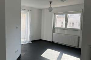 Renovierte 2-Zimmer-Wohnung mit zwei Balkonen und Stellplatz in zentraler Lage von LU-Oppau – 67069 Oppau, Ludwigshafen am Rhein – Vorschaubild 6