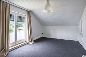Familiendomizil mit Swimmingpool in Bielefeld-Oerlinghausen – Erbbaurecht & Kaufoption – Die vollständige Adresse der Immobilie erhältst du vom Anbieter., 33719 Heepen, Bielefeld – Vorschaubild 13