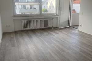 ruhige, sonnige 5-Zimmer-Wohnung mit Balkon in Köln- Rodenkirchen / Weiß – Die vollständige Adresse der Immobilie erhältst du vom Anbieter., 50999 Weiß, Köln – Vorschaubild 5