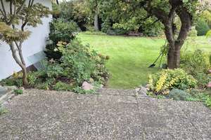 Ruhiges, großes, sonniges Grundstück mit EFH