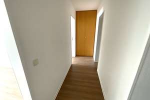 Gut geschnittene 4-Zimmer-Wohnung in Fürth – Lange Straße 76, 90762 Stadtpark, Stadtgrenze, Fürth – Vorschaubild 12