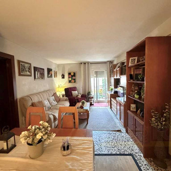 DREIZIMMERWOHNUNG MIT TERRASSE IN SAN MARTIN DE LA VEGA