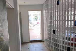 Exklusive 2,5-Zimmer-Terrassenwohnung mit lux. Innenausstattung mit Balkon und EBK mitten im Park – Merheimer Heide 36, 51103 Höhenberg, Köln – Vorschaubild 10