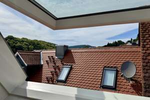 Charme vergangener Zeit trifft modernen Wohnkomfort: Frisch saniertes Altstadthaus mit sonnigem Gart – Die vollständige Adresse der Immobilie erhältst du vom Anbieter., 61476 Kronberg im Taunus – Vorschaubild 9
