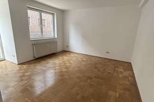 TOP: 3,5-Raum-Wohnung mit riesiger Terrasse und Gäste-WC auf ca. 82 m² zu vermieten – Saarstraße 4, 46045 Altstadt-Mitte, Oberhausen – Vorschaubild 2