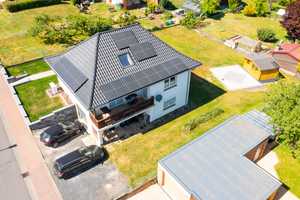 Modernisiertes Einfamilienhaus mit Garten, Kamin und hochwertiger Ausstattung sowie Ausbaureserve! – Vogelsbergkreis – Vorschaubild 2