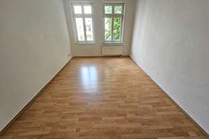Ansprechende 2-Zimmerwohnung mit Einbauküche|Innenhofbalkon|Tageslichtbad mit Wanne|Abstellraum – Raiffeisenstraße 27, 39112 Leipziger Straße, Magdeburg – Vorschaubild 5