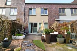 "Raumwunder" für die Großfamilie - 6-Zimmer-Stadthaus in bester + ruhiger Lage von Duvenstedt! – Die vollständige Adresse der Immobilie erhältst du vom Anbieter., 22397 Duvenstedt, Hamburg – Vorschaubild 19