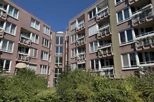 Hübsche vermietete Wohnung mitten in der Innenstadt. – Zähringerstr. 47-49, 76133 Innenstadt-Ost, Karlsruhe – Vorschaubild 3