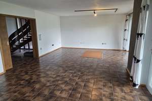 Einfamilienhaus mit Garten und Doppelgarage in Walting-Rieshofen – Dorfstraße 20, 85137 Walting – Vorschaubild 5