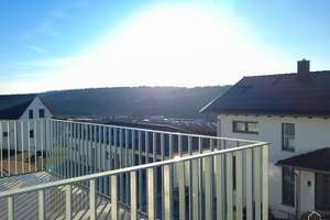 Ihr neues Zuhause in Igersheim – 3 Zimmer, Balkon, Garage & Traum-Aussicht – Die vollständige Adresse der Immobilie erhältst du vom Anbieter., 97999 Igersheim – Vorschaubild 10