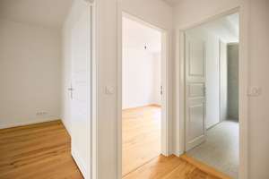 Nah Rüdesheimer Platz und Friedenau: Hochwertiger Erstbezug, 2-Zi mit Balkon im 3.OG, Tageslichtbad – 12162 Steglitz, Berlin – Vorschaubild 6