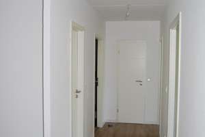 Gemütliche Wohnung (3 ZKBB) im Stadtteil Ko-Karthause inkl. Einbauküche, Balkon und Tiefgarage – Eisenacher Straße 4, 56075 Karthause Flugfeld, Koblenz – Vorschaubild 11