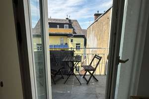 SCH32 - Einziehen und Wohlfühlen - Charmante Wohnung mit Balkon in zentraler Lage – Schloßstraße 32, 40477 Pempelfort, Düsseldorf – Vorschaubild 3