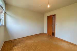 Urdenbach: 3-Zimmer-Wohnung mit großem Süd-Ost-Balkon in Schlosspark Benrath Nähe. – Düsseldorf – Vorschaubild 10