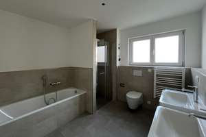 W03 OG Wohnung, 3-Zimmer mit Wohn-Essbereich und großem Südbalkon – Pulverturmstraße 58, 80935 Lerchenau-Ost, München – Vorschaubild 13