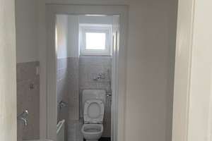 Renoviert.. 4-Zimmer-Wohnung mit Terrasse  in Stuttgart Bad Cannstatt – Saarstraße X, 70374 Winterhalde, Stuttgart – Vorschaubild 4
