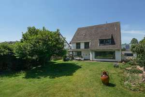 Charmantes Zuhause mit Garten in angenehmer Wohnlage von Meerbusch-Büderich – Die vollständige Adresse der Immobilie erhältst du vom Anbieter., 40667 Meerbusch – Vorschaubild 2
