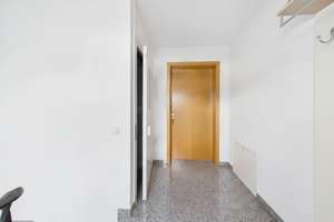 Helle Wohnung mit Balkon und freiem Ausblick in Trier-Euren – Die vollständige Adresse der Immobilie erhältst du vom Anbieter., 54294 Euren, Trier – Vorschaubild 4