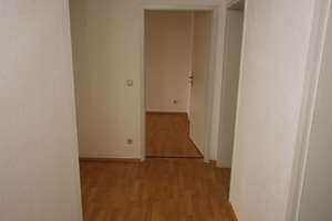Bernsdorf * 3 Zimmer nahe Technischen Universität * Balkon * Frei – Vettersstraße 76, 9126 Bernsdorf, Chemnitz – Vorschaubild 2