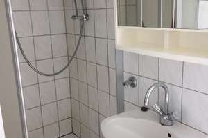 Zweizimmerwohnung in zentraler Lage jetzt renoviert – Brolingstraße 42, 23554 Sankt Lorenz Nord, Lübeck – Vorschaubild 3