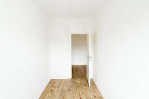 Paare aufgepasst! Lichtdurchflutete 3-Zimmer-Wohnung mit Einbauküche und Balkon! – Wolgograder Allee 58, 9123 Hutholz, Chemnitz – Vorschaubild 16