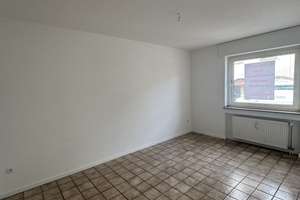 Attraktive 3,5-Zimmer-Wohnung im EG, frisch saniert in Oberhausen-Buschhausen, verkehrsgünstig – Thüringerstrasse 75, 46149 Buschhausen, Oberhausen – Vorschaubild 15