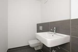Moderne 4-Zimmer-Eigentumswohnung mit großer Südwest-Terrasse in Berlin-Wilmersdorf – Die vollständige Adresse der Immobilie erhältst du vom Anbieter., 10707 Wilmersdorf, Berlin – Vorschaubild 16