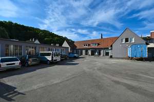 Wohnen und Gewerbe unter einem Dach – ideal für Selbstnutzer – Die vollständige Adresse der Immobilie erhältst du vom Anbieter., 58642 Letmathe, Iserlohn – Vorschaubild 2