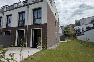Neubau: Traumhafte 2-Zimmer Wohnung mit zwei Sonnenterrassen und EBK – Seehofallee 9 c, 22177 Bramfeld, Hamburg – Vorschaubild 1