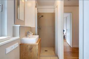 Möbliert: Top möblierte 4-Zimmer-Dachgeschosswohnung  – Die vollständige Adresse der Immobilie erhältst du vom Anbieter., 80937 Am Hart, München – Vorschaubild 15
