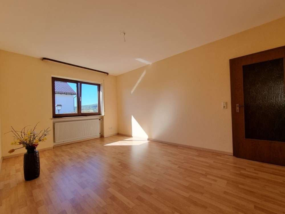 Immobilie in Rattelsdorf - Wohnidylle für Ihre Familie ... 
Stattliches Wohnhaus mit vielen Extras ... - Bild 1