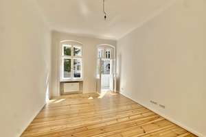 RARITÄT-LIEBEVOLL SANIERT -Bezugsfreie, helle 3-Zimmer-Altbau-Wohnung-sonniger Balkon – Pflügerstraße 81, 12047 Neukölln (Ortsteil), Berlin – Vorschaubild 6