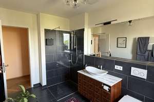 Lichtdurchflutete 4-Zimmer-Parkwohnung mit Balkon, Aufzug & Sauna im Haus. Ohne Makler. – Die vollständige Adresse der Immobilie erhältst du vom Anbieter., 10967 Neukölln (Ortsteil), Berlin – Vorschaubild 13