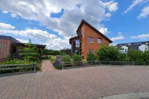 Familiengeeignetes Einfamilienhaus mit Garten in Rettmer (Lüneburg) – Lüneburg (Kreis) – Vorschaubild 1
