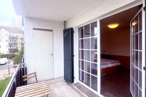 Bis 31.12.32 vermietetes 1-Raum-Apartment *Loggia *Tiefgarage *Energiekl. C *zentrale & ruhige Lage – In der Donk 8, 40599 Hassels, Düsseldorf – Vorschaubild 2