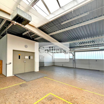 Vielseitige 2.000 m² Lager-/Produktionsfläche nahe A99 - Putzbrunn
