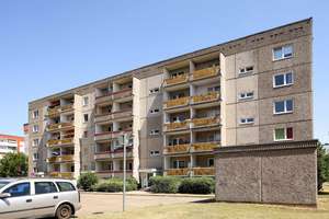... kleine 1 - Raumwohnung in der 3. Etage ... – Fohlenwinkel 19, 17034 Reitbahnviertel, Neubrandenburg – Vorschaubild 9