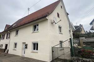 Doppelhaushälfte in Oberndorf-Bochingen – Die vollständige Adresse der Immobilie erhältst du vom Anbieter., 78727 Oberndorf am Neckar – Vorschaubild 1