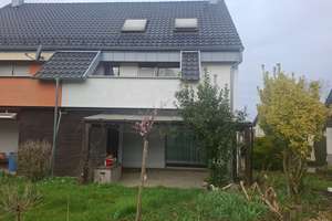 Wohnen in ruhigem grünen Umfeld mit Aussicht – Die vollständige Adresse der Immobilie erhältst du vom Anbieter., 76547 Sinzheim – Vorschaubild 1
