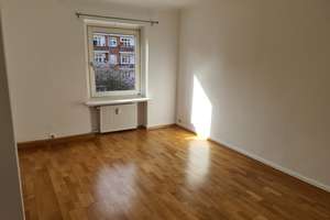 Eppendorf! 2 Zimmer, Küche, Balkon – Lenhartzstraße 22, 20249 Eppendorf, Hamburg – Vorschaubild 9