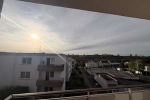 Vollständig renovierte 2-Zimmer-Wohnung mit Südbalkon tollem Ausblick direkt am See in Stuttgart – Die vollständige Adresse der Immobilie erhältst du vom Anbieter., 70378 Hofen, Stuttgart – Vorschaubild 7