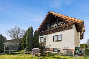 Charmantes Einfamilienhaus mit Potenzial auf großzügigem Grundstück in Staufenberg! – Die vollständige Adresse der Immobilie erhältst du vom Anbieter., 35460 Staufenberg – Vorschaubild 24