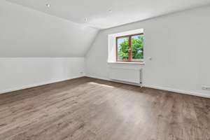 Großzügiges 9-Zimmer-Einfamilienhaus mit Kamin, Wintergarten und Tiefgarage – Moosterhoop 21, 22117 Billstedt, Hamburg – Vorschaubild 9