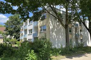 2-Zimmer-Wohnung für Zwei-Personen-Haushalt mit Balkon in Seniorenwohnanlage – WBS erforderlich – Grieperstraße 19, 45143 Altendorf, Essen – Vorschaubild 2