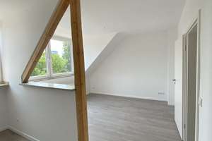 Über den Dächern von Little Tokyo: Ihr saniertes Design-Juwel mit Weitblick – Die vollständige Adresse der Immobilie erhältst du vom Anbieter., 40211 Stadtmitte, Düsseldorf – Vorschaubild 4