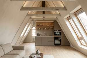 Zeitlose Eleganz trifft auf modernen Luxus -exklusiv sanierte Altbauwohnung in der Lübecker Altstadt – Hundestraße 88, 23552 Innenstadt, Lübeck – Vorschaubild 11