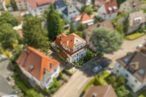 Großzügiges Wohnhaus mit flexiblen Nutzungsmöglichkeiten am Kuhberg
